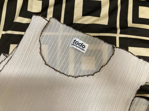 todo kotohayokozawaのトゥードゥー コトハヨコザワ