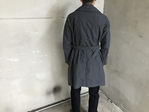 タイプライタータイロッケンコートのメンズ