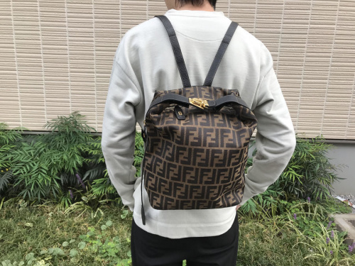 ズッカ柄キャンバスリュックの中目黒祐天寺エリア