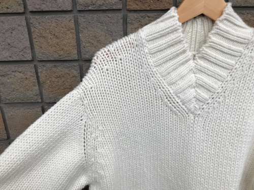 オーラリーのSUPER FINE WOOL AIRY KNIT