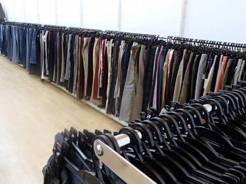 アウトレットの古着