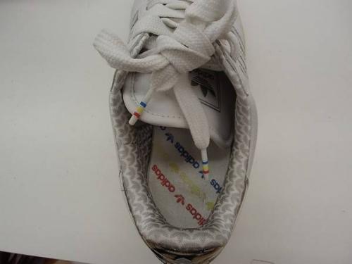 アディダスの古着