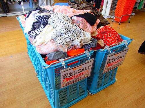 古着のアウトレット