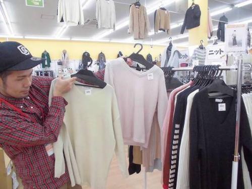 激安古着屋のSECONDHANDSHOP