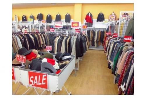 激安古着屋のSECONDHANDSHOP