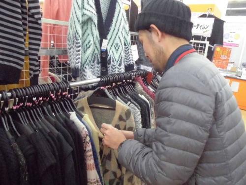 買取の激安古着屋