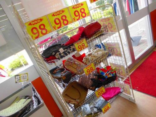 古着　　　　　安いの激安古着屋