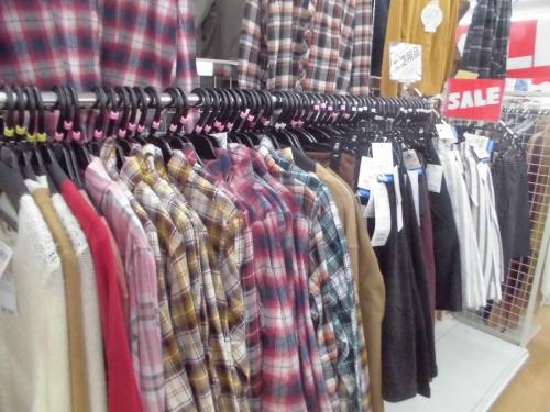激安古着屋の安い 古着