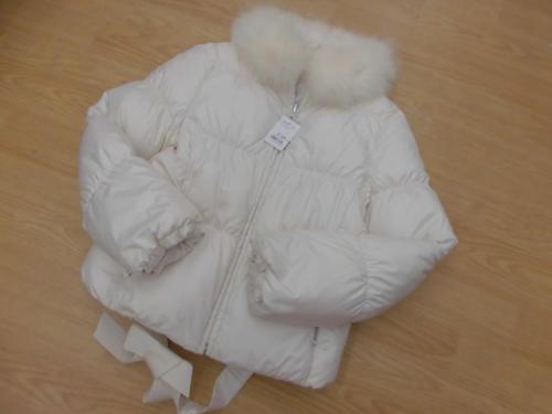 セールの激安古着屋