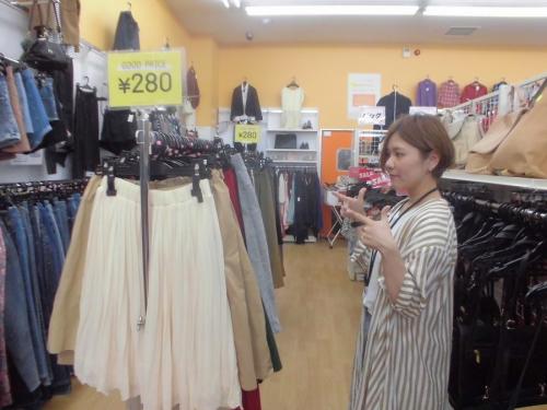 激安の古着　　　　　　安い