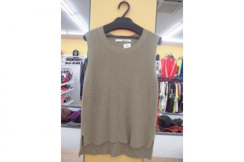 セールのニット