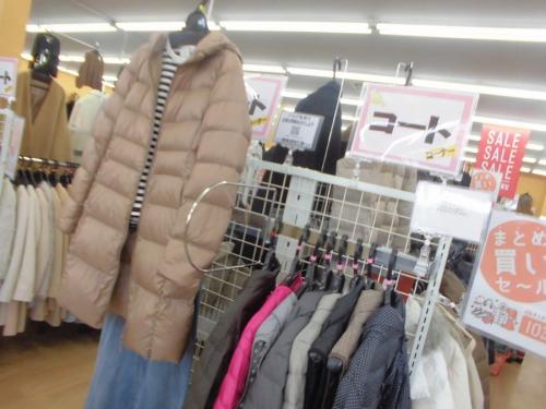 激安古着屋の古着