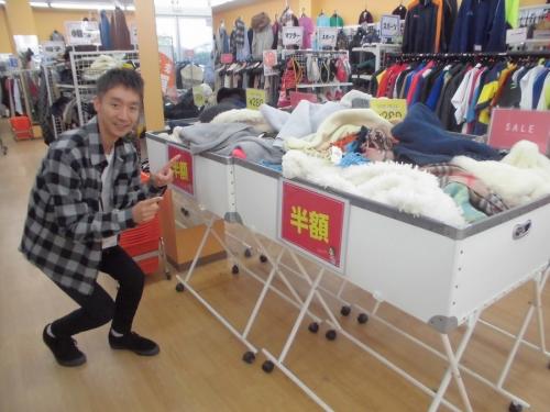 激安古着屋の古着