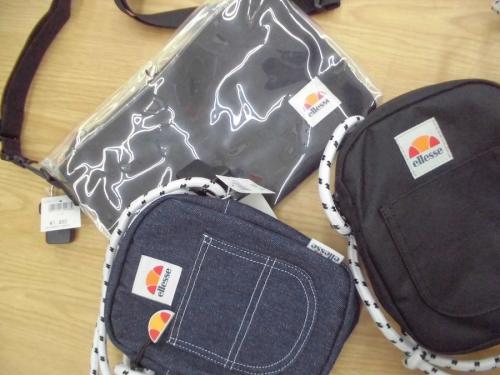 フィラのリーボック