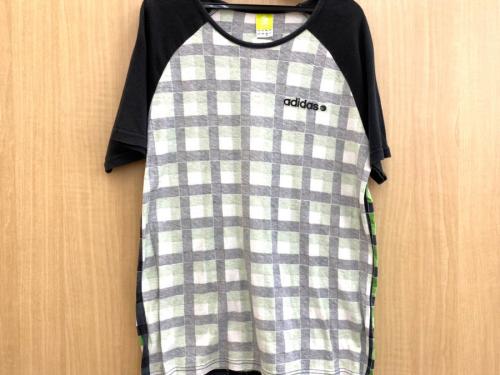 スポーツのTシャツ