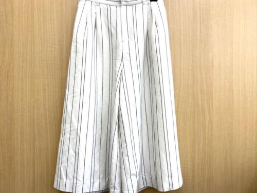 ノースリーブのワイドパンツ