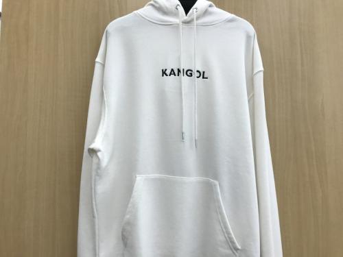 パーカーのスウェット