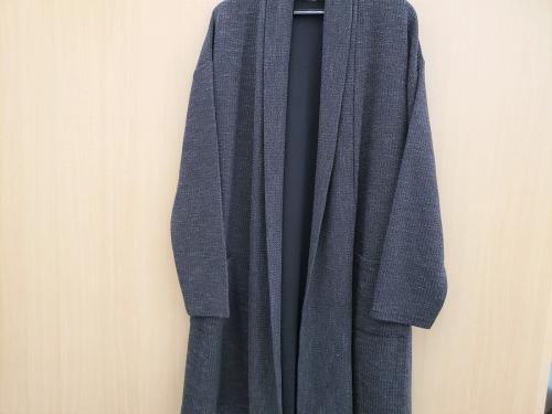 カーディガンのユーズレット