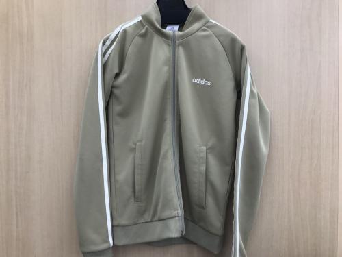 埼玉 古着屋のadidas