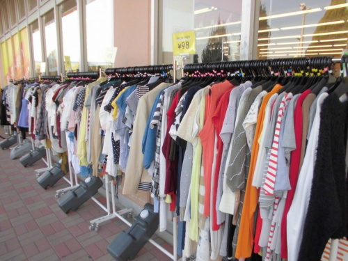 古着のリサイクルショップ