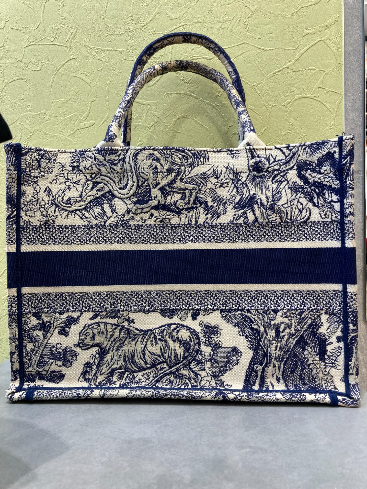 Christian Dior/クリスチャンディオール】Dior Book Tote バッグ