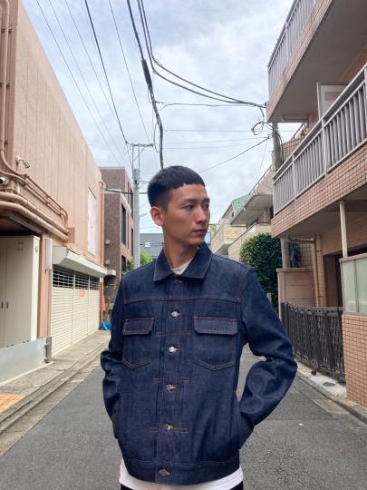 「インポートブランドのA.P.C. 」