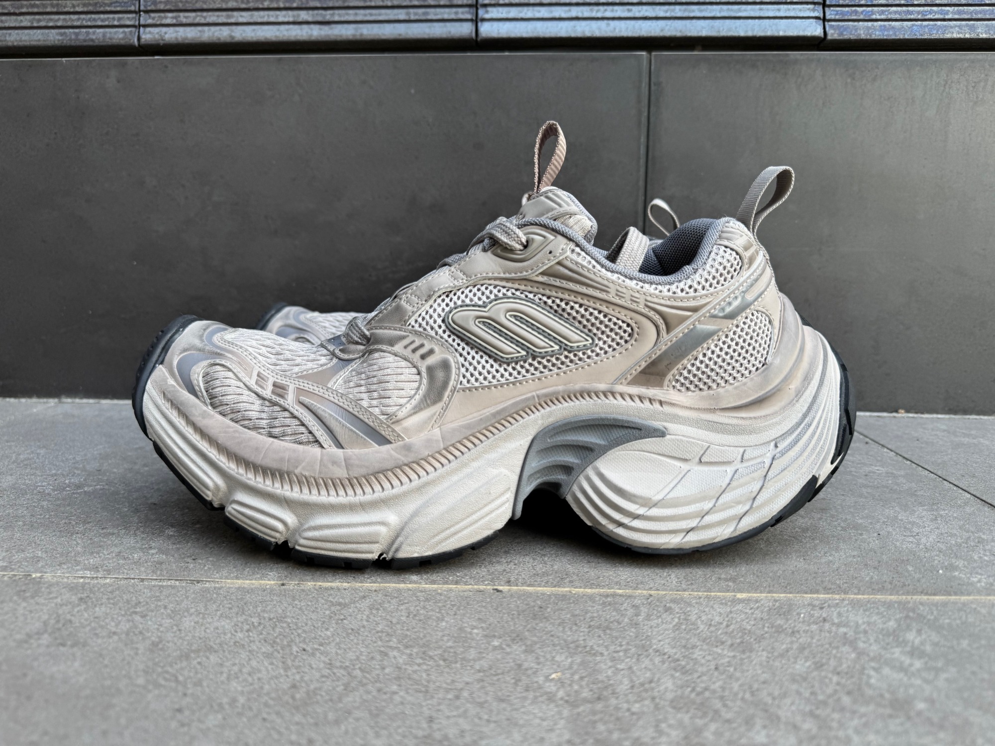 バレンシアガ♦BALENCIAGAセール正規品SALE期間限定 BALENCIAGA/バレンシアガ】6XLが入荷いたしました！[2025.07.22