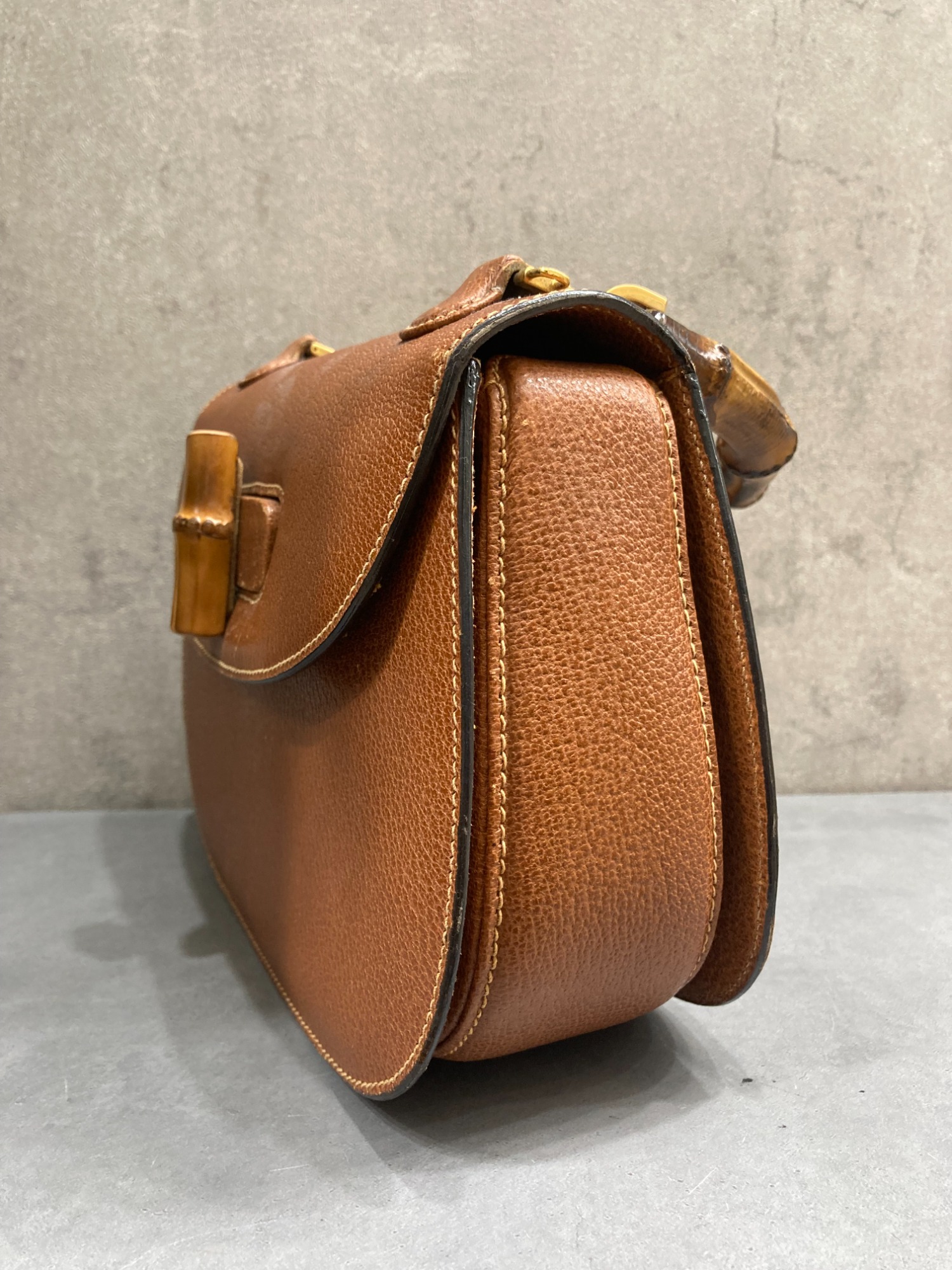 GUCCI ☘ グッチ ☘ ハンドバッグ ☘ ターンロック ☘ ブラウン GUCCI/グッチ】バンブーターンロックバッグが入荷いたしました