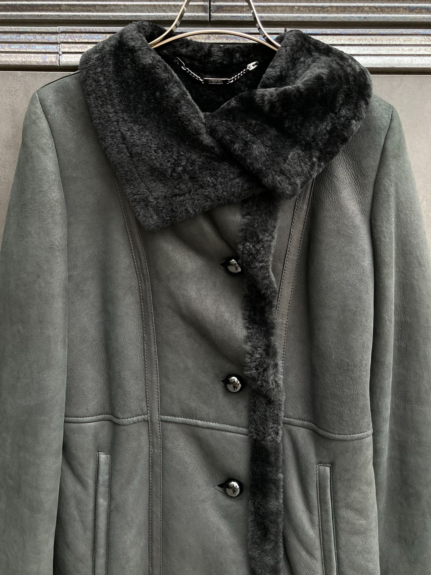 Max Mara/マックスマーラ】ムートンコートが入荷いたしました 