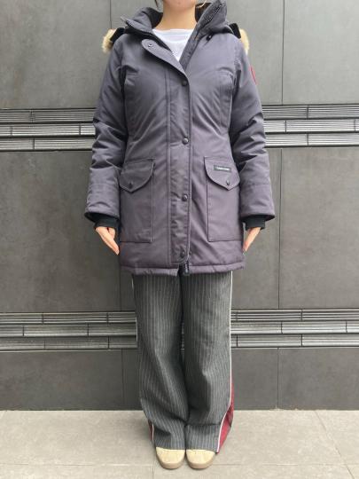 「アウトドアブランドのCANADA GOOSE 」