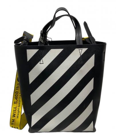 「ラグジュアリーブランドのOFFWHITE 」