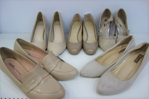 レディースの靴