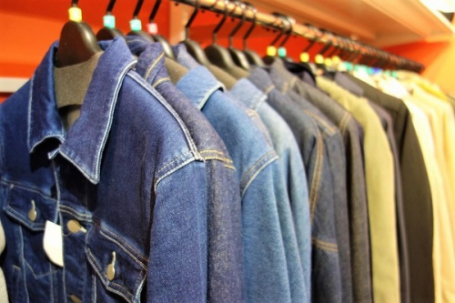 祖師谷大蔵のデニム