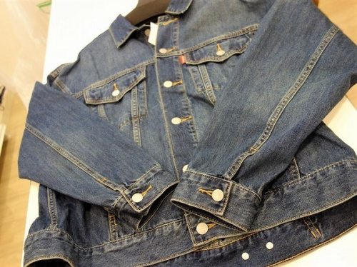 ジャケットの古着