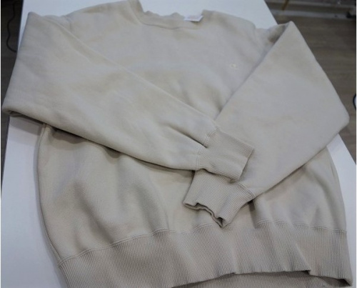 祖師谷大蔵のニット