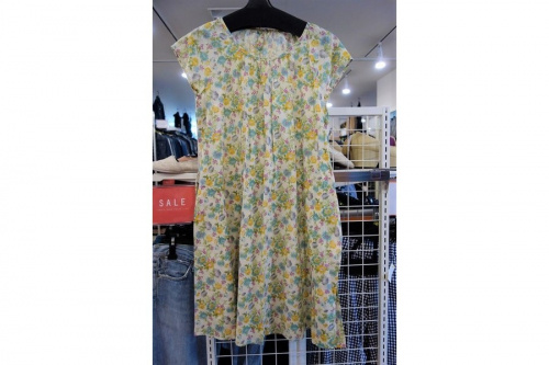 古着のワンピース