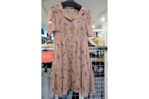 ワンピースの春物