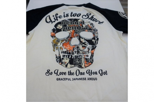 メンズのTシャツ