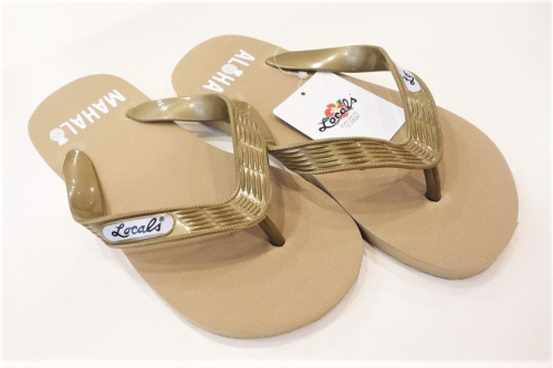 古着のサンダル