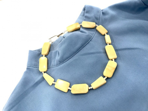 COMME CA ISMのビーズネックレス