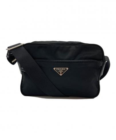 「ラグジュアリーブランドのPRADA 」
