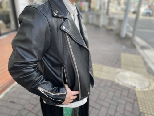 ライダースジャケットのJK-SV-KA-1001