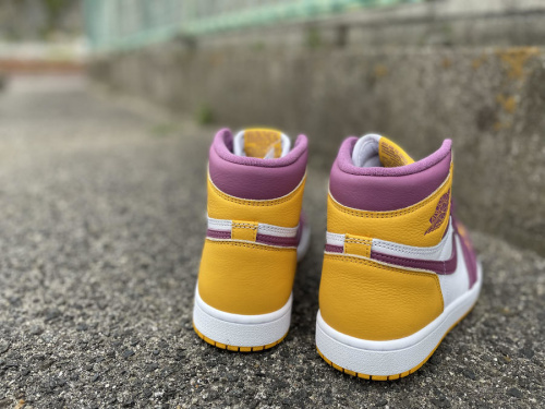 ナイキのAIR JORDAN 1