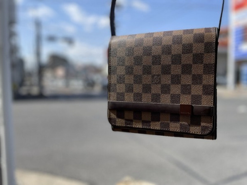 ルイ ヴィトン　のダミエトライバッカミニショルダーバッグ