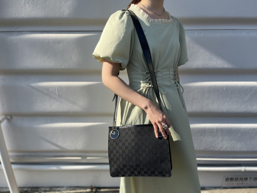 GUCCI/グッチ】よりGGキャンバスショルダーバッグを買取入荷致し