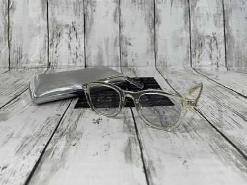 ドメスティックブランドのEYEVAN7285