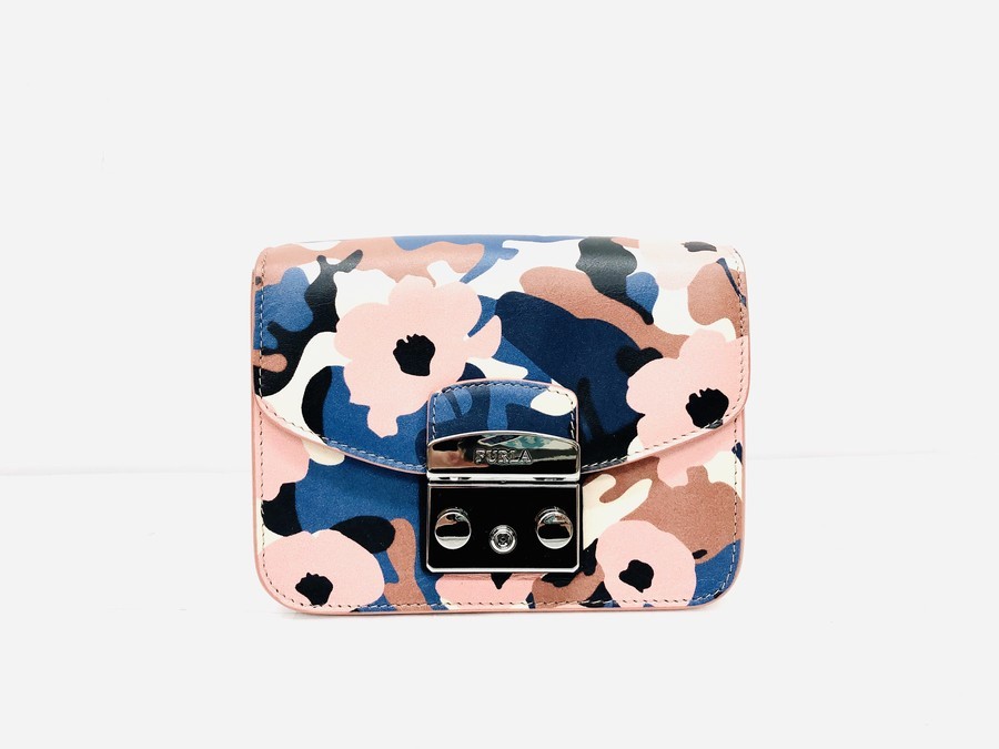 ku_nk様 FURLA/フルラ＊】ショルダーバッグ入荷！[2020.08.10発行]｜トレファク
