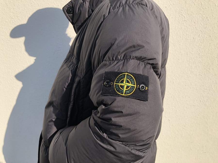 STONE ISLAND ストーンアイランド 19AW GARMENT DYED CRINKLE REPS NY DOWN JACKET ガーメントダイナイロンフーデッドダウンジャケット 711540223 L OLIVE アウター【STONE ISLAND】