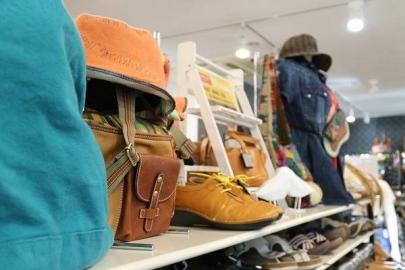 「買取案内の買取入荷 」