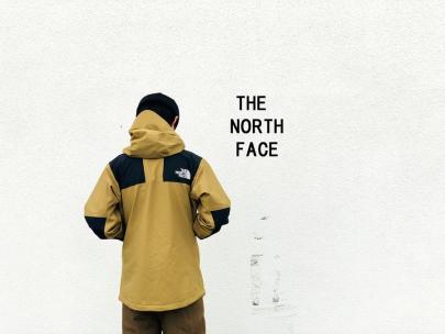 「アウトドアブランドのTHE NORTH FACE 」